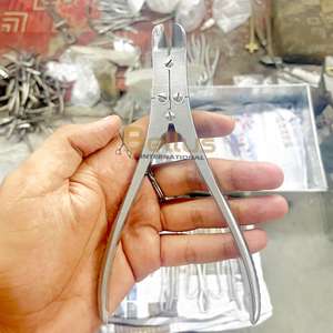 คีมผ่าตัดกระดูกและข้อแบบพื้นฐานสำหรับการผ่าตัดกระดูกหัก และคีมตัดลวดคม ความแม่นยำสูง ผลิตจากสแตนเลส เครื่องมือแพทย์สำหรับการผ่าตัด - Product Image 1