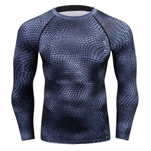 Vêtements en gros pour hommes avec logo personnalisé imprimé ras du cou Rash Guard en différentes couleurs et tailles manches longues et courtes - Product Image 1