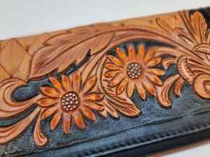 ชุดอุปกรณ์เสริมตะวันตกที่ดีที่สุดชุดคลัทช์หนังทำมือและกระเป๋าสตางค์แบบสองพับสำหรับผู้หญิง - Product Image 3