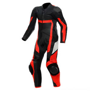 Traje de moto ligero hecho en Pakistán que ofrece una excelente movilidad y transpirabilidad para viajes de larga distancia - Product Image 1