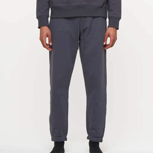 Sweat-shirt chaud vert foncé en polaire lourde pour hommes, pull épais et isolé et ensemble de pantalons de survêtement, conçu pour une tenue décontractée - Product Image 5