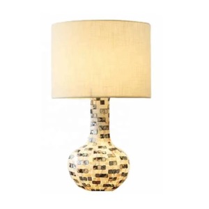 Vente chaude Naturel Nacre Lampe De Table Mosaïque Pot Design Élégant Chevet Table De Chevet Lampe pour Salon Décor À La Maison - Product Image 1
