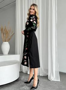 Robes à la mode vintage pour femmes Automne et été Brodées Boho Explosive Vente en gros Prix bas Robe ukrainienne à manches longues - Product Image 4