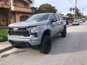 LISTO PARA ENVIAR: CHE-VRO-LET SIL-VERA-DO 1500 CREW CAB RST BLACK WIDOW 4X4 2024 - Product Image 3