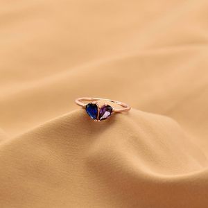 Anillo de piedra natal de corazón de estilo clásico Anillo de apilamiento de piedras preciosas de ágata de corte de pera chapado en rodio para bodas y fiestas - Product Image 1
