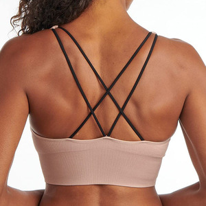 Sujetador de mujer ligero con logotipo personalizado más vendido Sujetador deportivo de fitness hecho en Pakistán Sujetador deportivo a precio barato - Product Image 2