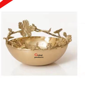 Tazón de servicio de metal con acabado plateado de gran calidad con diseño de flores y hojas doradas para restaurante y bar de hotel - Product Image 3