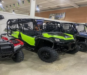 Ventes au rabais 2023 Hondaa Pioneerss 1000-5 Deluxe Vente rapide - Product Image 1