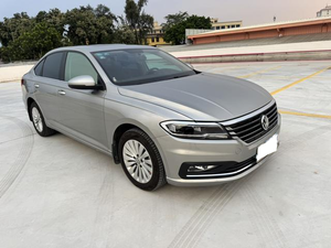 ราคาที่เข้าถึงได้สำหรับรถยนต์ Volkswagen Lavida 2019 280TSI DSG Comfort Sedan มือสอง ขายทั่วโลก - Product Image 1