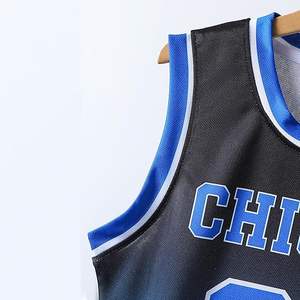 Ropa deportiva de baloncesto de secado rápido de diseño personalizado para hombre, uniformes de baloncesto hechos a medida transpirables OEM, estilo de conjunto - Product Image 3
