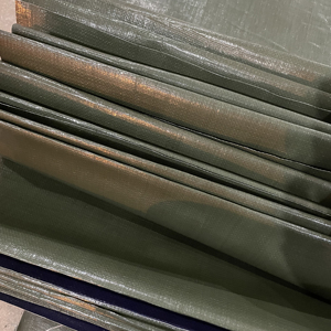 Rouleau de bâche en PE Asean de haute qualité, couleur personnalisée, lignes tissées, couverture de bâche supérieure résistante à l'eau, style uni - Product Image 5