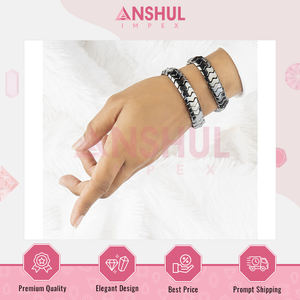 Attractive Price Smooth and Polished Wholesale Stretchable Hematite Fish Scale or ZicZac <b>Bracelets</b> at Reliable Market Price - Product Image 2