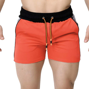 Pantalones cortos originales Urban Look para hombre, diseñados para un movimiento suave con una forma refinada y una apariencia visual equilibrada. - Product Image 5