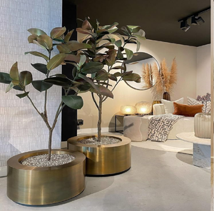 Tall gold <b>urn</b> planter, elegant floor pot, contemporary design, large indoor plant pot, available at wholesale prices. - Product Image 2