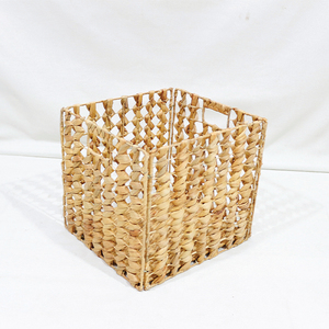 Panier de rangement multifonction carré pliable en jacinthe d'eau écologique Artex Dong Thap - Product Image 3