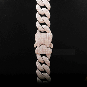 Cadena Cubana Plateada Premium, Collar Cubano Plateado con Incrustaciones, Collar de Diseñador Plateado - Product Image 4