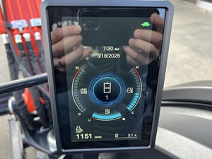 Miniexcavadora Kubota 2025 con cilindro hidráulico Eaton, cargadora sobre orugas y retroexcavadora tipo cargador, 2 años de garantía - Product Image 3