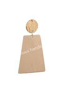 Boucles d'oreilles minimalistes en laiton de qualité supérieure au prix de gros - Product Image 4