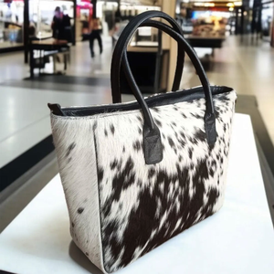 Sacs à main en cuir de vachette véritable de haute qualité, logo imprimé personnalisé, fourrure durable, multifonction, taille personnalisée, vente en gros - Product Image 4