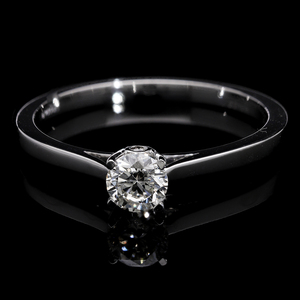 Anillo de compromiso minimalista de oro de 14 quilates con diamante brillante natural de 0.39CTW Diseño de banda cónica moderna y elegante - Product Image 2