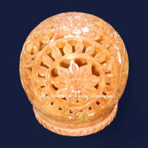 เชิงเทียนแกะสลักหินสบู่พร้อมเชิงเทียนธรรมชาติสำหรับตกแต่งบ้านและโรงแรมสินค้าใหม่ที่ทันสมัยแบบดั้งเดิม - Product Image 1