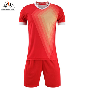 ทีมฟุตบอลที่กำหนดเองเสื้อฟุตบอลทีมฝึกอบรมเครื่องแบบเต็มระเหิดพิมพ์เครื่องแบบสำหรับสโมสรโดย FM โลแกนกีฬา - Product Image 2