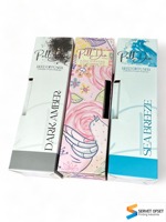 Boîte de parfum de luxe personnalisée en gros avec logo, emballage cadeau en papier jetable de haute qualité, couleur personnalisée, vernissage transparent pour cosmétiques
