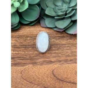 Reda Galvan <b>Moon</b> Stone & Sterling Silver <b>Ring</b> Size 7.75 Oval Shape Pattern - Product Image 1