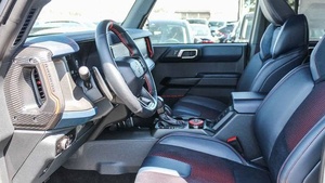 Ford Ranger SUV Turbo 2023/2024 Seminuevo con Llantas R20 Asientos de Piel y Transmisión Automática - Product Image 4