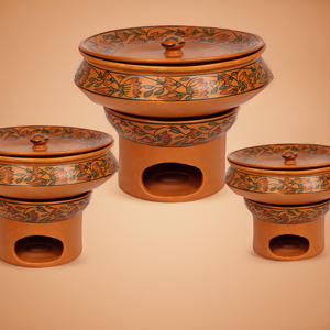 Ensemble de chaffer Lagan en céramique avec peinture en terre cuite Plat de buffet traditionnel avec couvercle et support en acier pour banquet et restauration - Product Image 1