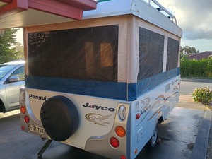 CARAVANE TEARDROP 2 PERSONNES MINI REMORQUE GRANDE QUALITÉ ACHETER CARAVANE TEARDROP AVEC CERTIFICAT CE 2024 D'AUTRICHE PRÊT POUR L'EXPORTATION - Product Image 2