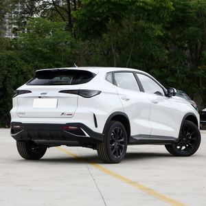 Véhicule utilitaire sport compact d'occasion à essence avec des caractéristiques modernes, exporté du Japon, vérifié, d'occasion, prêt à rouler - Product Image 4