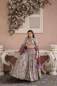 Lehenga Choli de Estilo Georgette de Primera Calidad para Mujer, Ropa de Aspecto Elegante, Proveedor de Ropa, Disponible en Grandes Cantidades para la Venta - Product Image 4