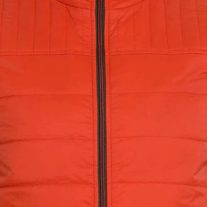 Chaleco acolchado de nuevo diseño, chaleco acolchado ligero sin mangas personalizado, chaleco informal de plumón para hombre, diseño personalizado y logotipo OEM - Product Image 6