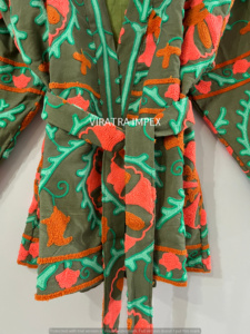 Femmes élégant brodé Suzani veste courte respirant laine doublé coton hiver chaud élégant broderie décoration - Product Image 4