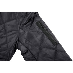 Chaqueta Bomber Premium de Invierno para Hombre con Logotipo Personalizado, Forro Grueso, Bolsillos Funcionales y Servicio Completo de Marca Privada - Product Image 4