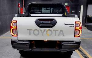TOYOTA HILUX-camioneta de doble cabina ADVENTURE, 2,8l, 4WD, 2023 - Product Image 5