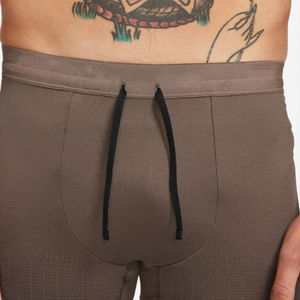 กางเกงโยคะเอวยางยืดสำหรับผู้ชายกางเกงผ้าสแปนเด็กซ์และโพลีเอสเตอร์ผสมลายพื้นระบายอากาศสวมใส่สบาย - Product Image 4