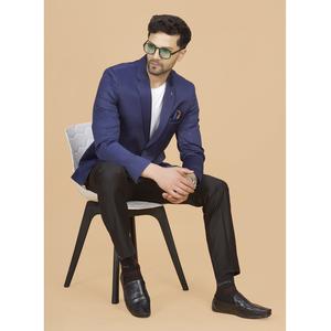 Manteau en laine mélangée bleu pour homme de haute qualité, pour les occasions formelles et décontractées, fabrication OEM disponible au prix d'usine - Product Image 1