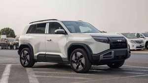 Vehículo Eléctrico Leo Pard TITAN IUM 3 EV 2025-2026, Tracción en las Cuatro Ruedas, Autonomía de 601-700 km, Potencia de 200-250 kW, Batería de 50-70 kWh, para Importación - Product Image 6