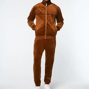 Ensemble survêtement en velours pour homme de luxe de haute qualité avec logo personnalisé, ensemble de survêtement en velours décontracté, ensemble de vêtements de sport pour hommes - Product Image 3