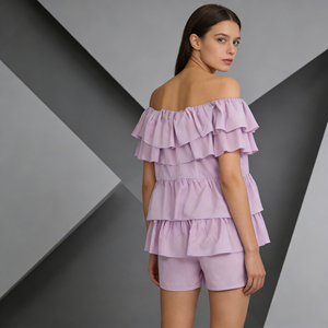 จั๊มพ์สูทขาสั้นแบบเปิดไหล่ แต่งระบายเป็นชั้นๆ รุ่น Flowy ปี 2026 เหมาะสำหรับงานลำลองกลางแจ้ง สำหรับสุภาพสตรี ขายดี - Product Image 3