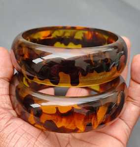 Bracelet de déclaration acrylique irrégulier coloré large bracelet en résine manchette bracelets en résine transparente bracelets et bracelets à la mode - Product Image 4