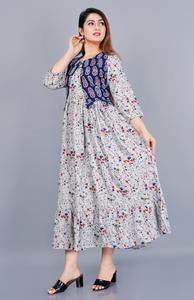 Bata con volantes de Reyon, ropa emparejada con chaqueta con estampado de bloque de trabajo hecho a mano, colección de vestidos largos de tusle de royal export - Product Image 5