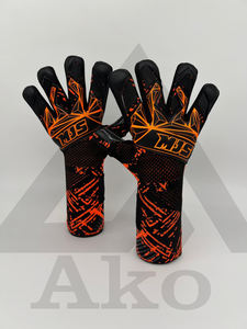 Gants de gardien de but de football en gros, taille adulte, professionnels, en latex, avec protection des doigts par Ako - Product Image 2
