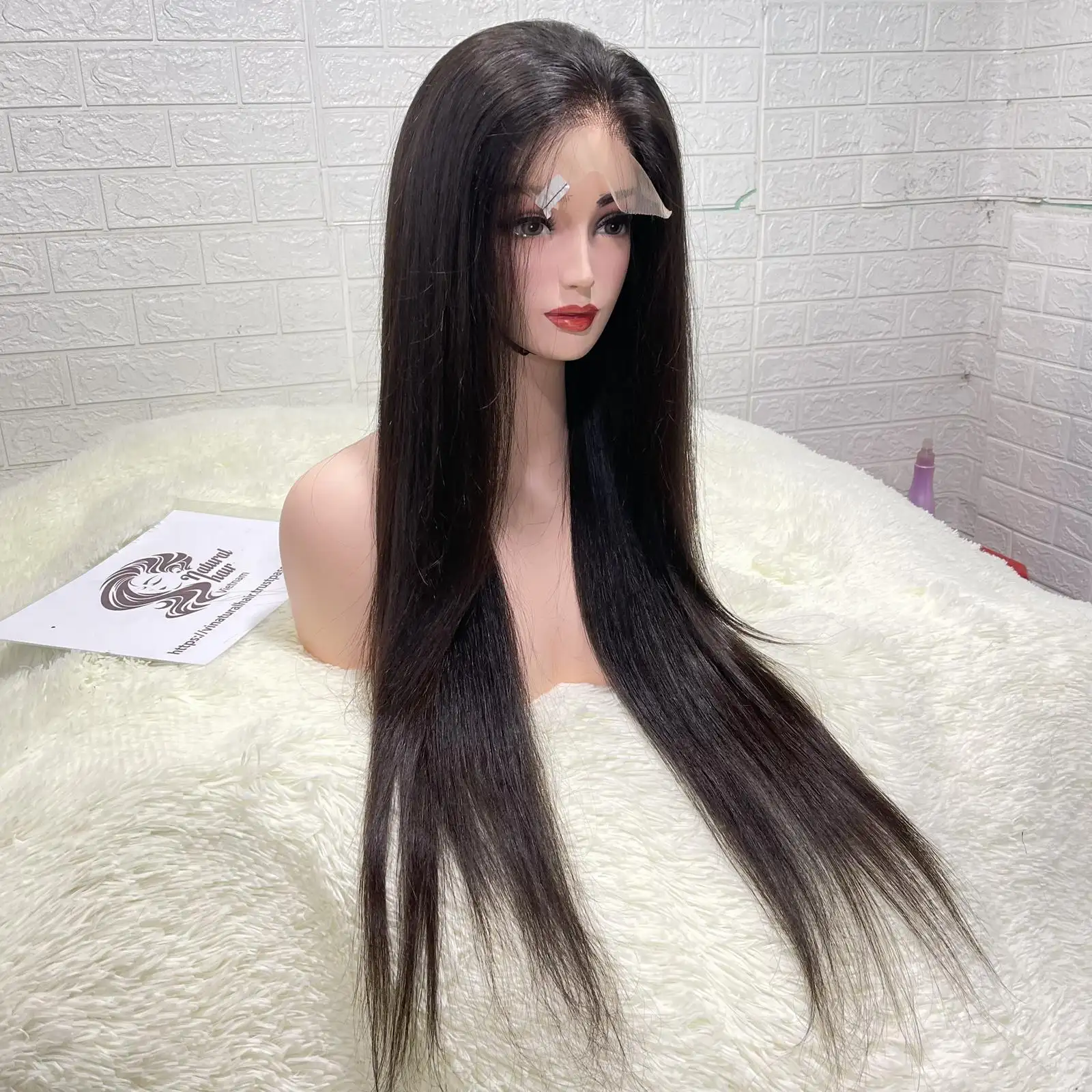 Lieferanten Perücken natürliches menschliches Haar, natürliche Farbe gerade Perücke mit transparentem Spitzen verschluss aus vietnam esi schem rohem Haar 12a