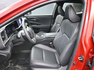 Toyota Crown 2023 SUPER LIMPIO, Transmisión Automática, Asientos de Cuero, Edición Limitada - Product Image 5