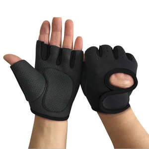 Gants de cyclisme pour hommes et femmes pour l'entraînement efficace - Product Image 1