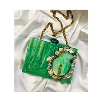 Sac à main en résine fait main pour filles, très demandé, avec chaînes, perles, fermeture magnétique, design moderne, idéal pour les soirées, haute qualité