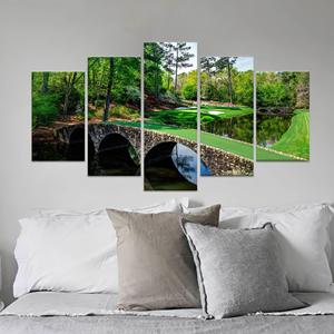 Tableau sur toile sur le thème du golf : Paysage avec pont en pierre imprimé sur toile, lot de 5 toiles assorties - Product Image 1